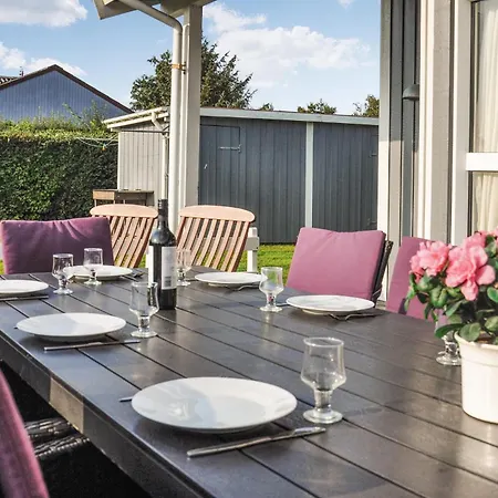 Laerkemose Dnmkt بيت للعطل